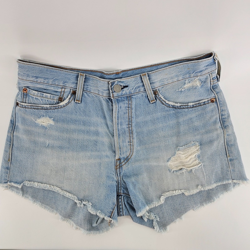 Levis 501‎ Womens High Rise Shorts Light Wash W29 (Measures 31 Waist)